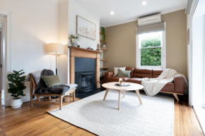 Walter Cottage As Cosy As It Is Convenient